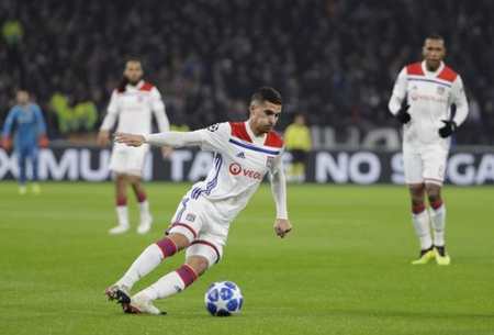 却同样具有 却同样具有