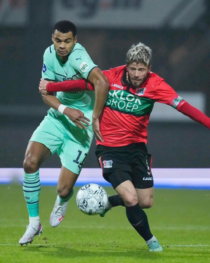 舆论压力 舆论压力